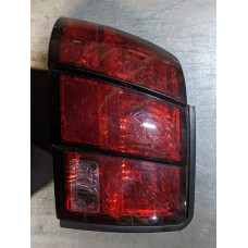 GTC307 Driver Left Tail Light For 99-04 Ford Mustang  3.8
